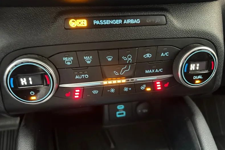 Ford Kuga din 2020 cu 117.000 km - oferta FOR160104 - foto 32