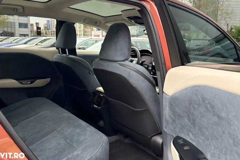 Lexus RZ din 2023 cu 5.433 km - oferta LEX160105 - foto 9