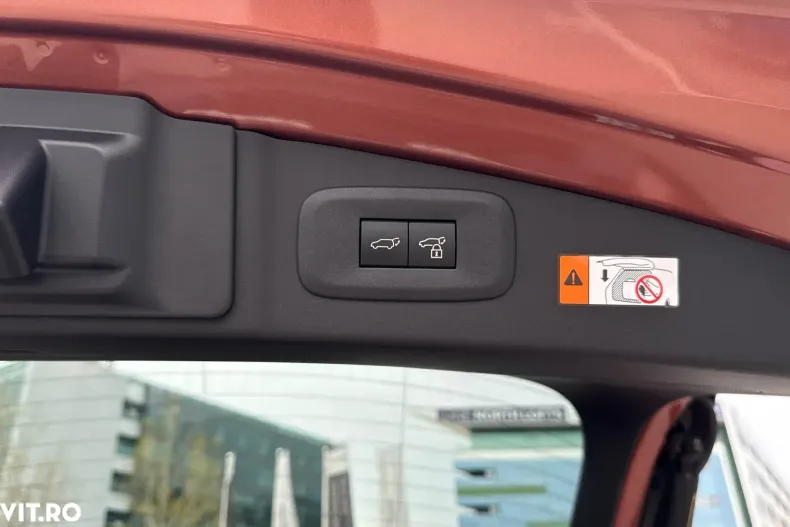 Lexus RZ din 2023 cu 5.433 km - oferta LEX160105 - foto 20