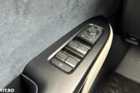 Lexus RZ din 2023 cu 5.433 km - oferta LEX160105 - foto 34