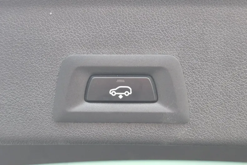 BMW X6 din 2022 cu 112.201 km - oferta BMW160112 - foto 38