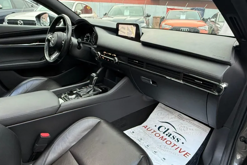 Mazda 3 din 2021 cu 65.739 km - oferta MAZ160114 - foto 17