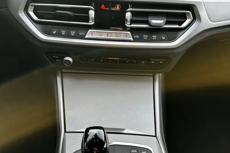 BMW Seria 3 din 2022 cu 175.000 km - oferta BMW160115 - foto 9