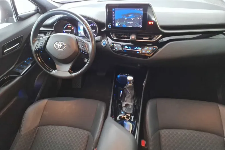 Toyota C-HR din 2022 cu 79.820 km - oferta TOY160117 - foto 3