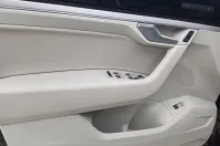 Volkswagen Touareg din 2019 cu 105.650 km - oferta VOL160120 - foto 9