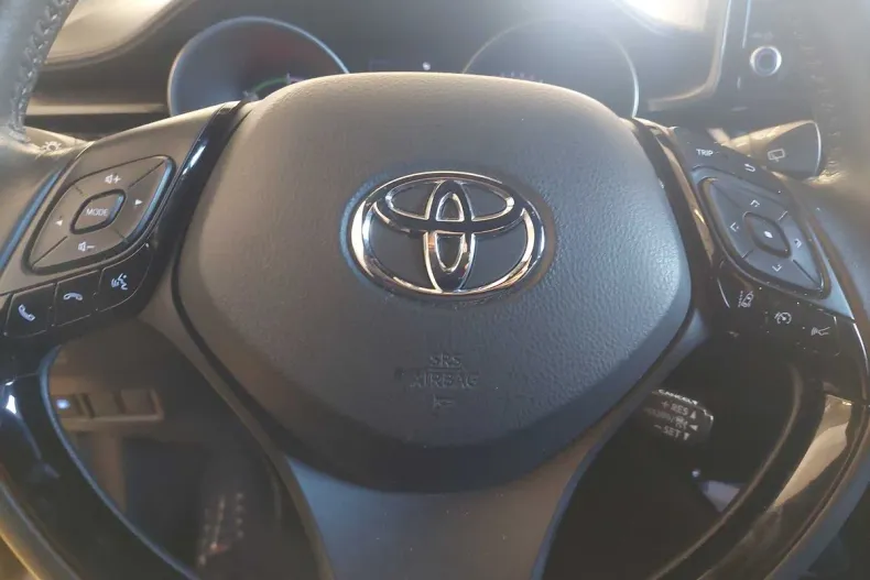 Toyota C-HR din 2022 cu 93.990 km - oferta TOY160121 - foto 6