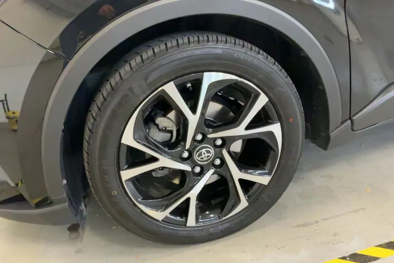 Toyota C-HR din 2021 cu 63.450 km - oferta TOY160122 - foto 3