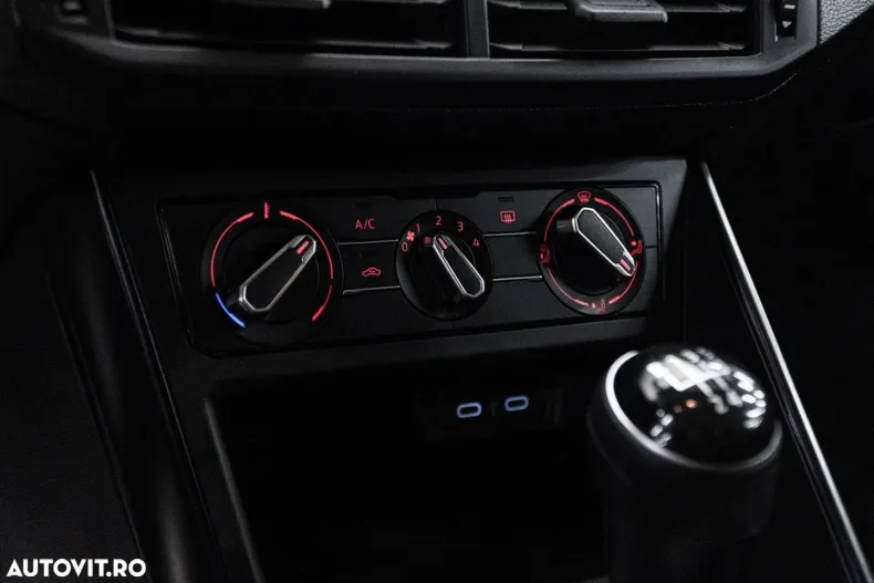 Volkswagen Polo din 2021 cu 50.000 km - oferta VOL160123 - foto 11
