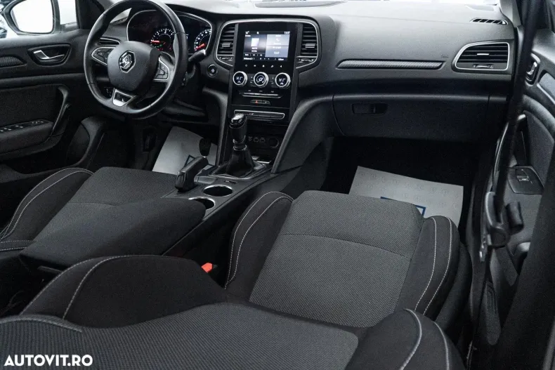 Renault Megane din 2023 cu 95.135 km - oferta REN160126 - foto 2