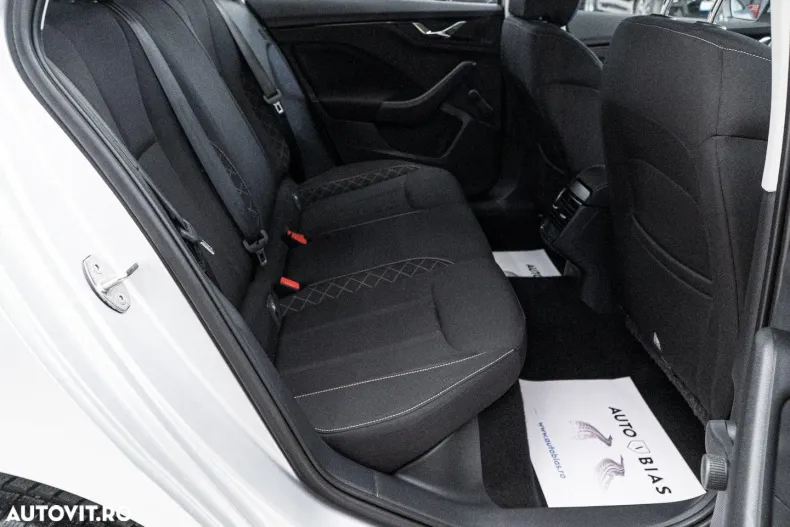 Skoda Kamiq din 2023 cu 99.848 km - oferta SKO160128 - foto 8