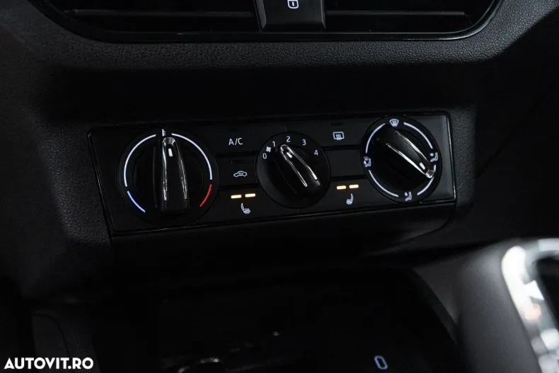 Skoda Kamiq din 2023 cu 99.848 km - oferta SKO160128 - foto 11