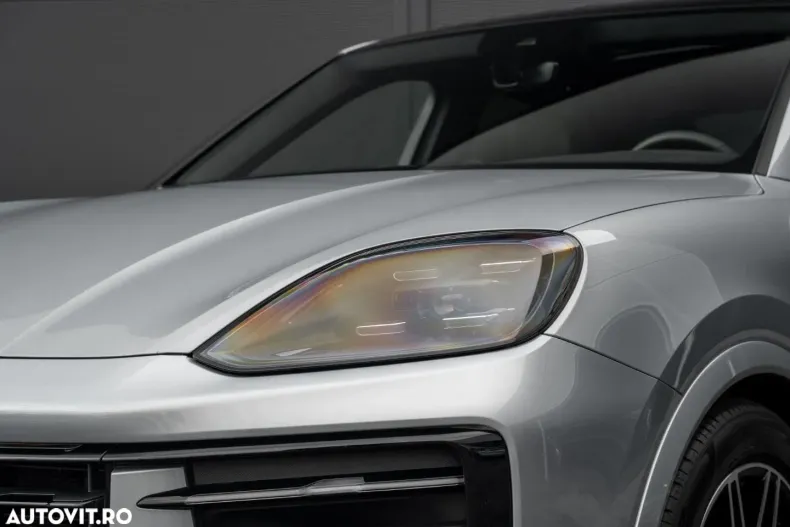 Porsche Cayenne din 2024 cu 15.426 km - oferta POR160137 - foto 7