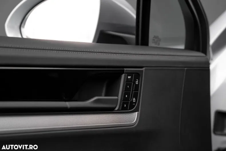 Porsche Cayenne din 2024 cu 15.426 km - oferta POR160137 - foto 29