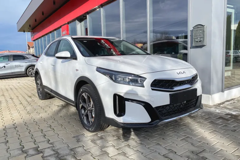 Kia XCeed din 2025 cu 6 km - oferta KIA160140 - foto 2