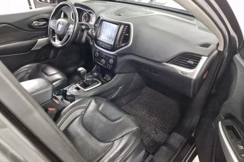 Jeep Cherokee din 2019 cu 109.463 km - oferta JEE160141 - foto 3