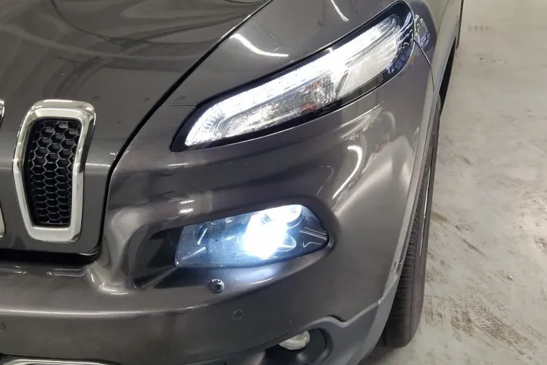 Jeep Cherokee din 2019 cu 109.463 km - oferta JEE160141 - foto 4