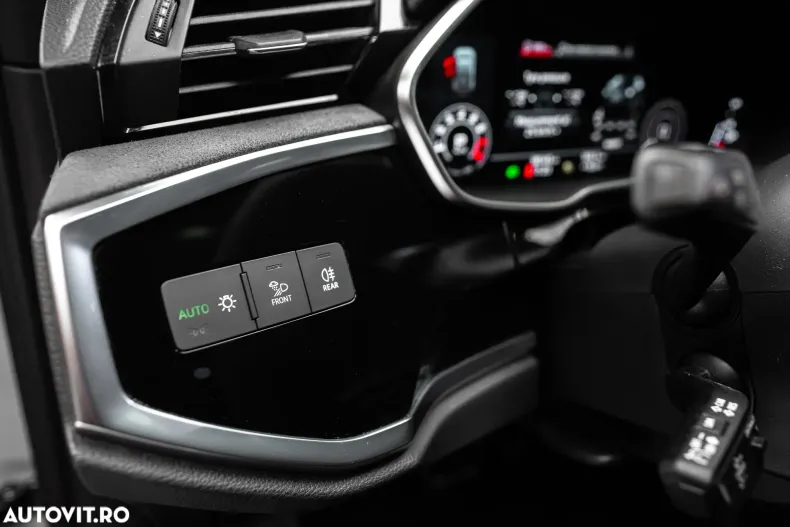 Audi RSQ3 din 2023 cu 38.200 km - oferta AUD160143 - foto 26