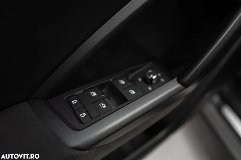 Audi RSQ3 din 2023 cu 38.200 km - oferta AUD160143 - foto 27