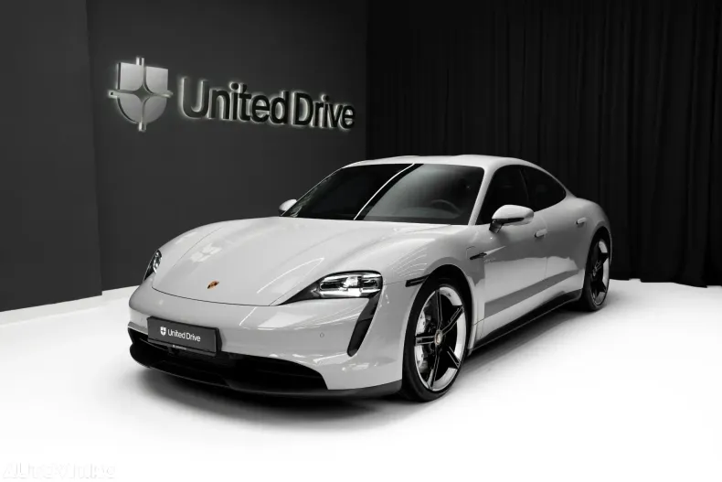 Porsche Taycan din 2023 cu 20 km - oferta POR160144 - foto 1