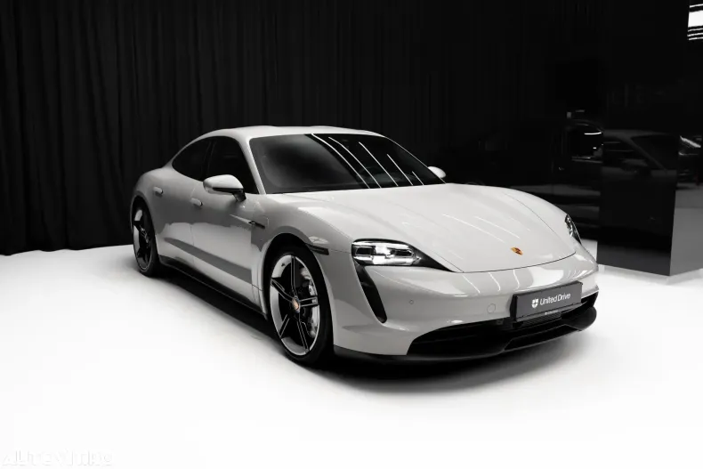 Porsche Taycan din 2023 cu 20 km - oferta POR160144 - foto 5