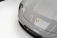 Porsche Taycan din 2023 cu 20 km - oferta POR160144 - foto 9