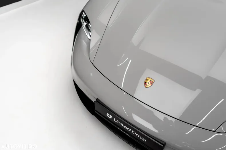 Porsche Taycan din 2023 cu 20 km - oferta POR160144 - foto 9