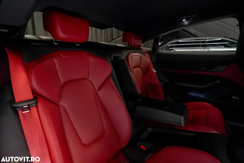 Porsche Taycan din 2023 cu 20 km - oferta POR160144 - foto 32
