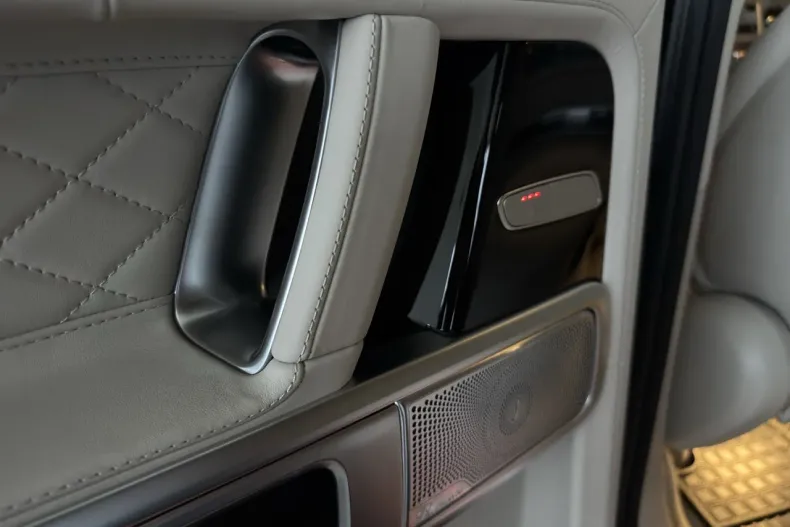 Mercedes-Benz G din 2025 cu 5.000 km - oferta MER160147 - foto 11