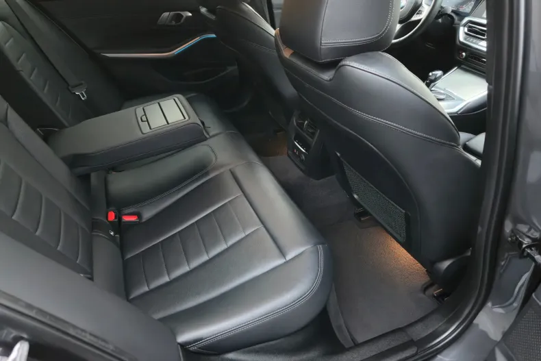 BMW Seria 3 din 2020 cu 124.600 km - oferta BMW160152 - foto 23