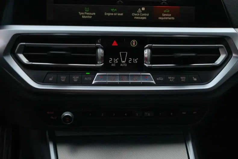 BMW Seria 3 din 2020 cu 124.600 km - oferta BMW160152 - foto 32