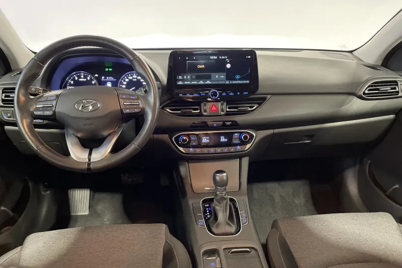 Hyundai i30 din 2023 cu 91.102 km - oferta HYU160165 - foto 9