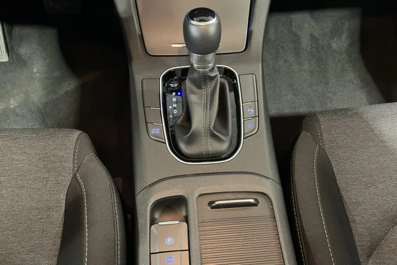 Hyundai i30 din 2023 cu 91.102 km - oferta HYU160165 - foto 18