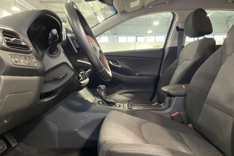 Hyundai i30 din 2023 cu 91.102 km - oferta HYU160165 - foto 23