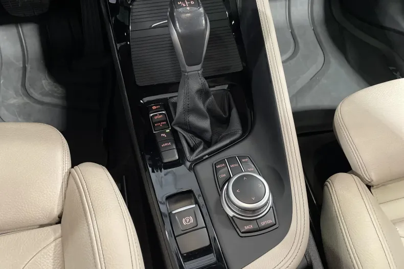 BMW X1 din 2021 cu 93.930 km - oferta BMW160167 - foto 18