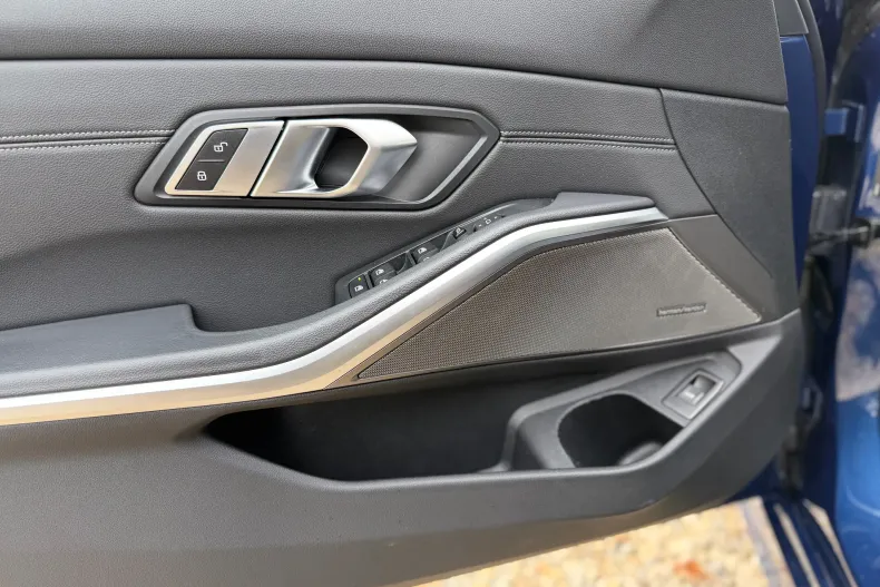 BMW Seria 3 din 2020 cu 99.990 km - oferta BMW160170 - foto 10