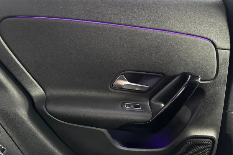 Mercedes-Benz CLA din 2020 cu 107.000 km - oferta MER160176 - foto 16