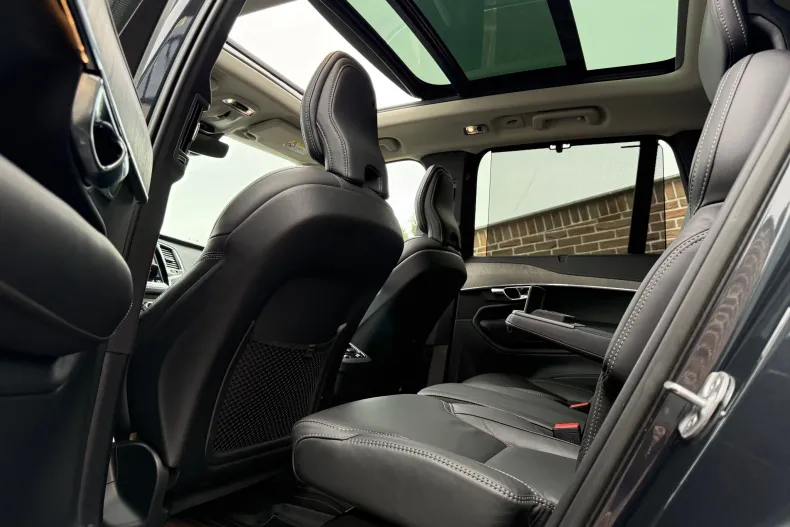 Volvo XC90 din 2022 cu 108.000 km - oferta VOL160181 - foto 12