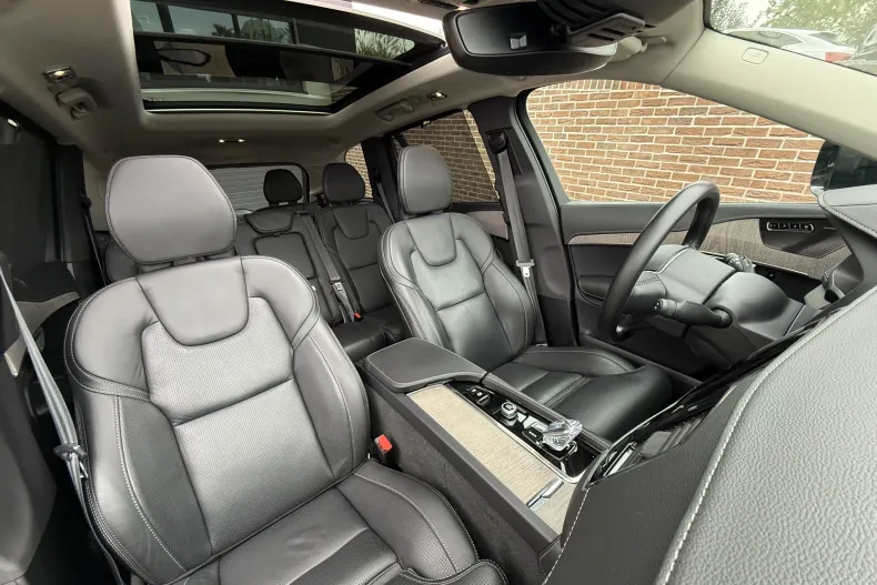 Volvo XC90 din 2022 cu 108.000 km - oferta VOL160181 - foto 19