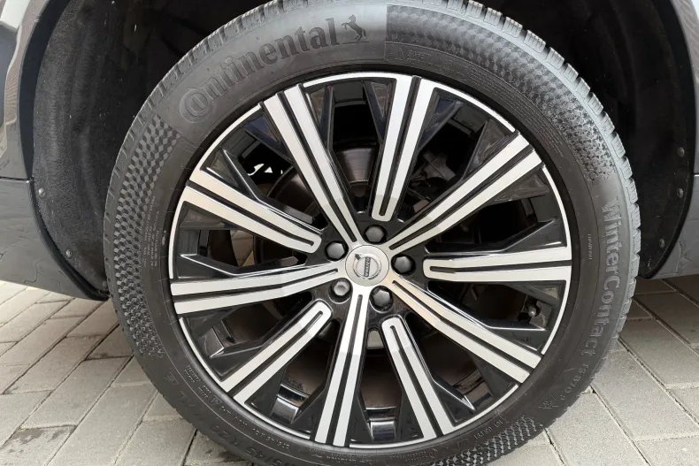 Volvo XC90 din 2022 cu 108.000 km - oferta VOL160181 - foto 40