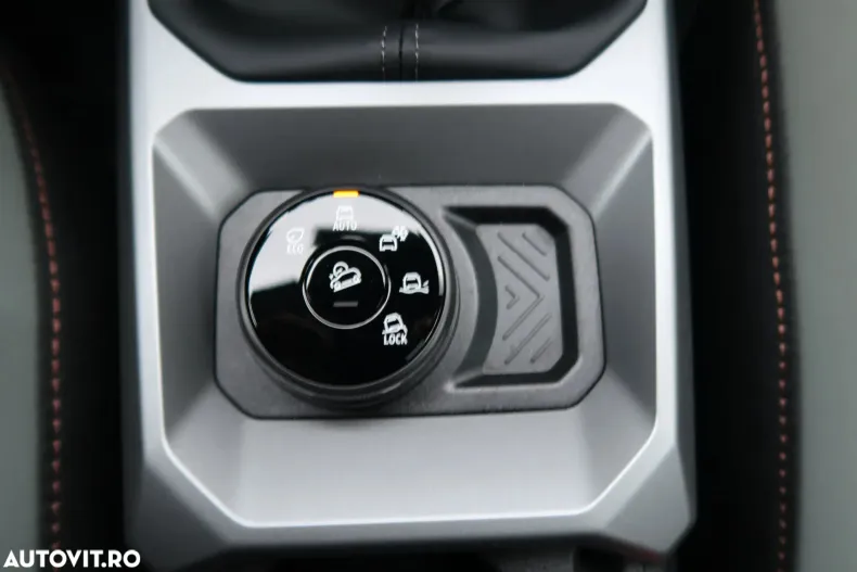 Dacia Duster din 2024 cu 5.100 km - oferta DAC160192 - foto 21