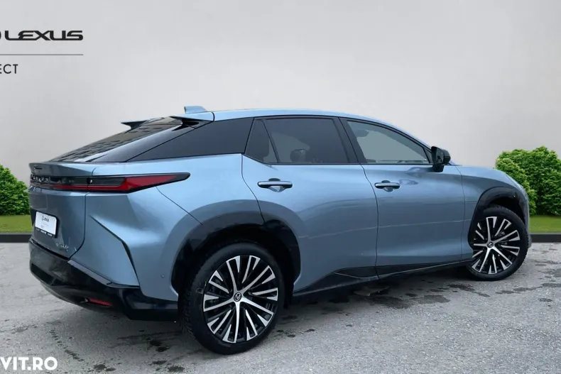 Lexus RZ din 2023 cu 7.946 km - oferta LEX160193 - foto 6