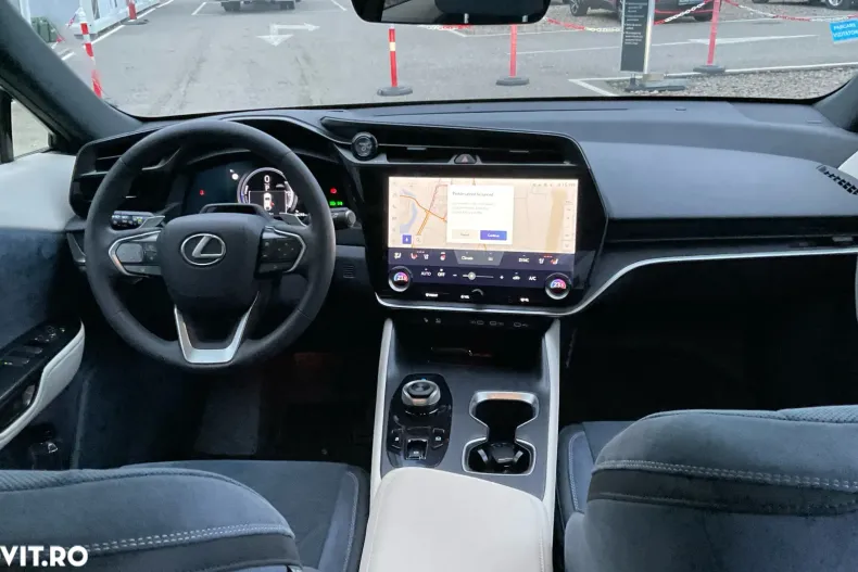 Lexus RZ din 2023 cu 7.946 km - oferta LEX160193 - foto 16