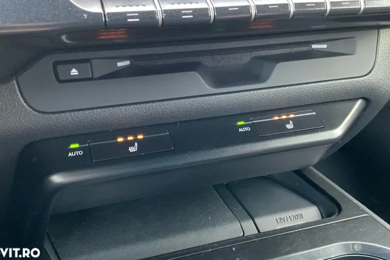 Lexus UX din 2019 cu 79.458 km - oferta LEX160194 - foto 22