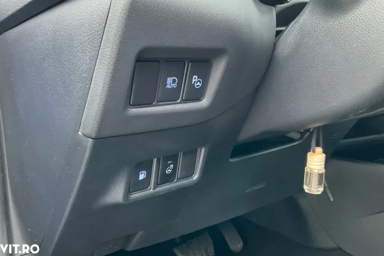 Toyota C-HR din 2019 cu 112.890 km - oferta TOY160195 - foto 31