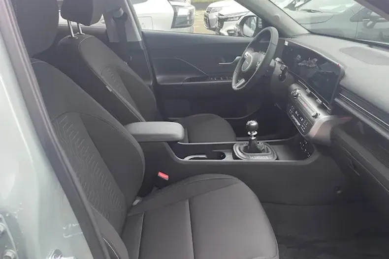 Hyundai KONA din 2025 cu 14 km - oferta HYU160197 - foto 7