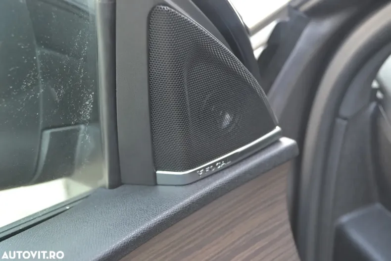 Peugeot 3008 din 2021 cu 123.593 km - oferta PEU160198 - foto 8