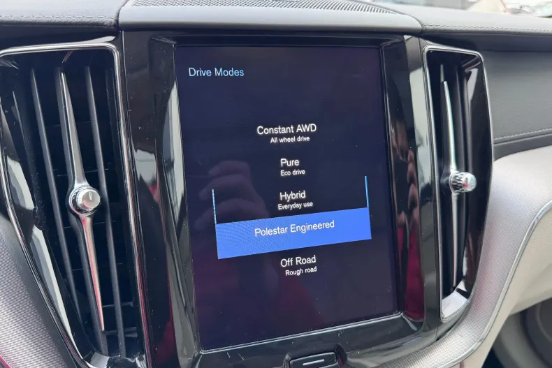 Volvo XC60 din 2021 cu 130.000 km - oferta VOL160199 - foto 13