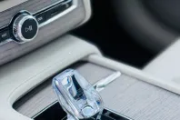 Volvo XC90 din 2024 cu 48.472 km - oferta VOL160201 - foto 13