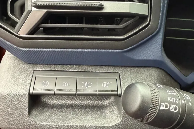 Dacia Duster din 2025 cu 26.950 km - oferta DAC160211 - foto 9