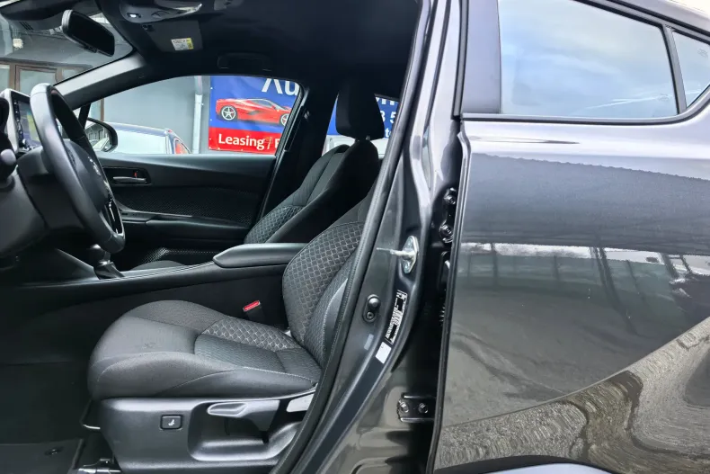 Toyota C-HR din 2023 cu 65.160 km - oferta TOY160212 - foto 6